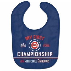 Chicago Cubs Bib.